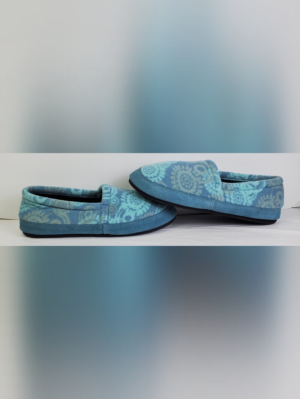LL Bean Womens Fleece Geometric Design Comfort Slipper Shoes - Size 10 - EUC